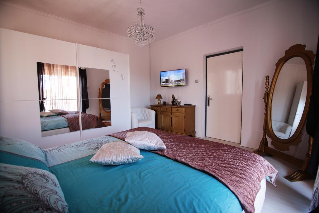 Villa Long Island Luxury Residence, Sali Dugi Otok-Private Parking,Next To Beach Rom bilde